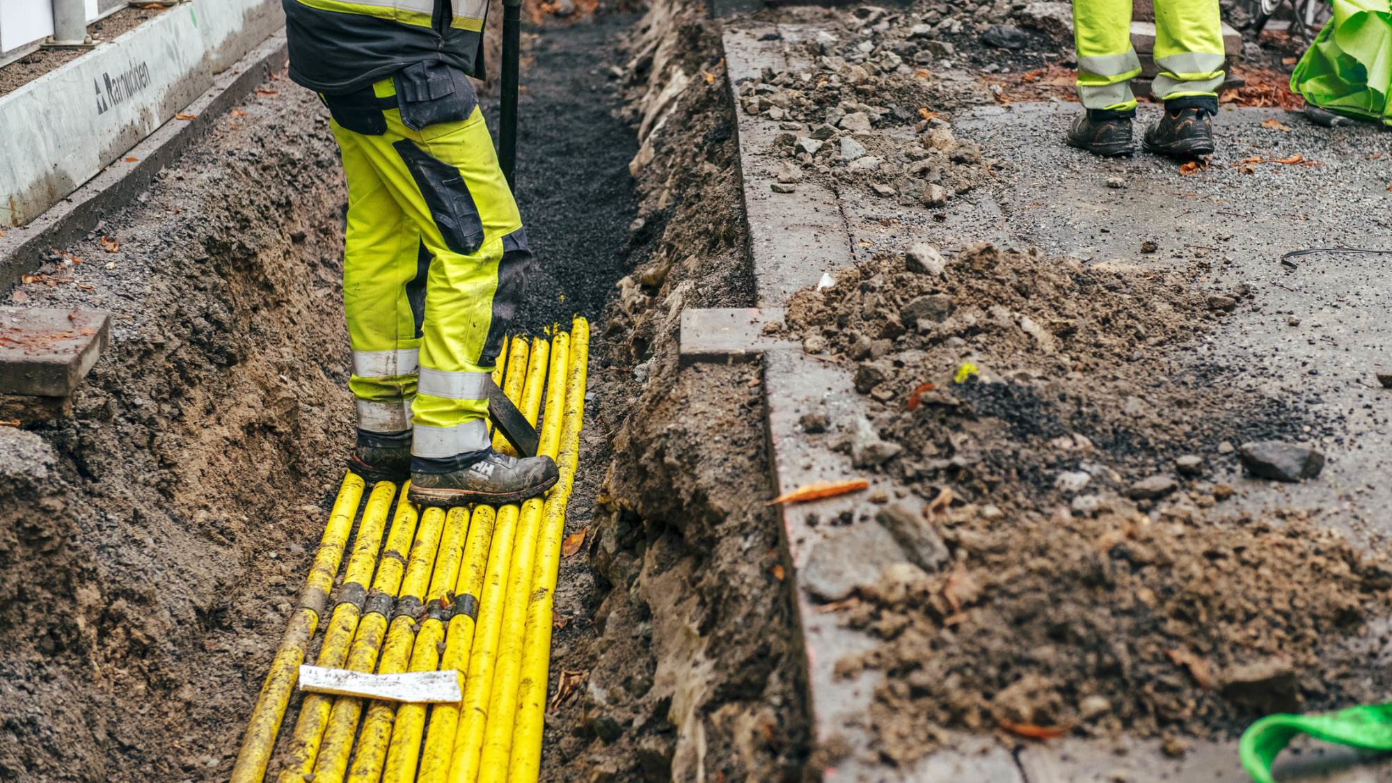 Ellevio | Vi ersätter luftledning med markkabel i Gubbängen